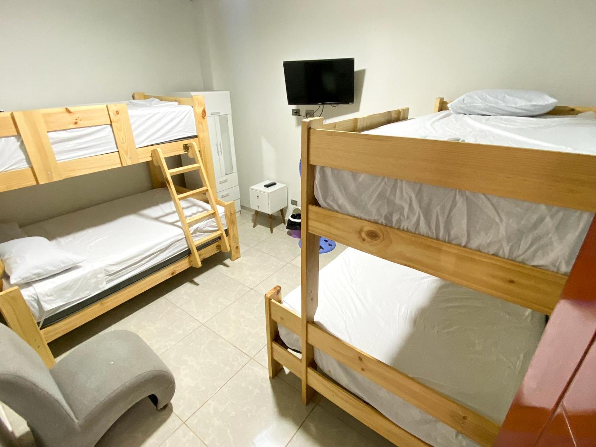 Hospedaje Rocio Del Mar Hotel Серо Азул Екстериор снимка