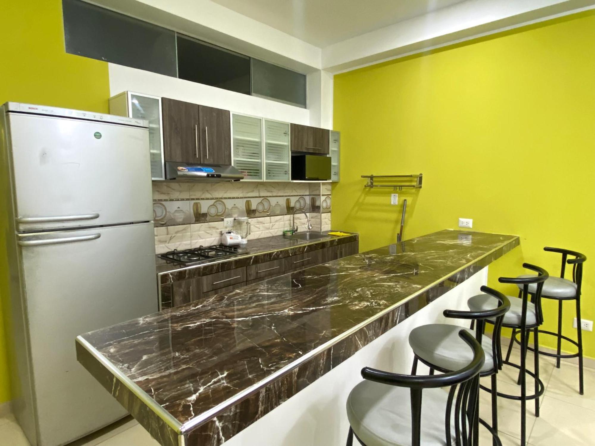 Hospedaje Rocio Del Mar Hotel Серо Азул Екстериор снимка